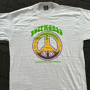 ddtp World WhiteT-Shirt with Peace Symbol and Text